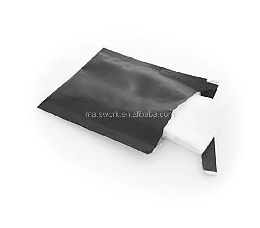 OEM private label available Individual pack disposable leather shoe clean wet wipes