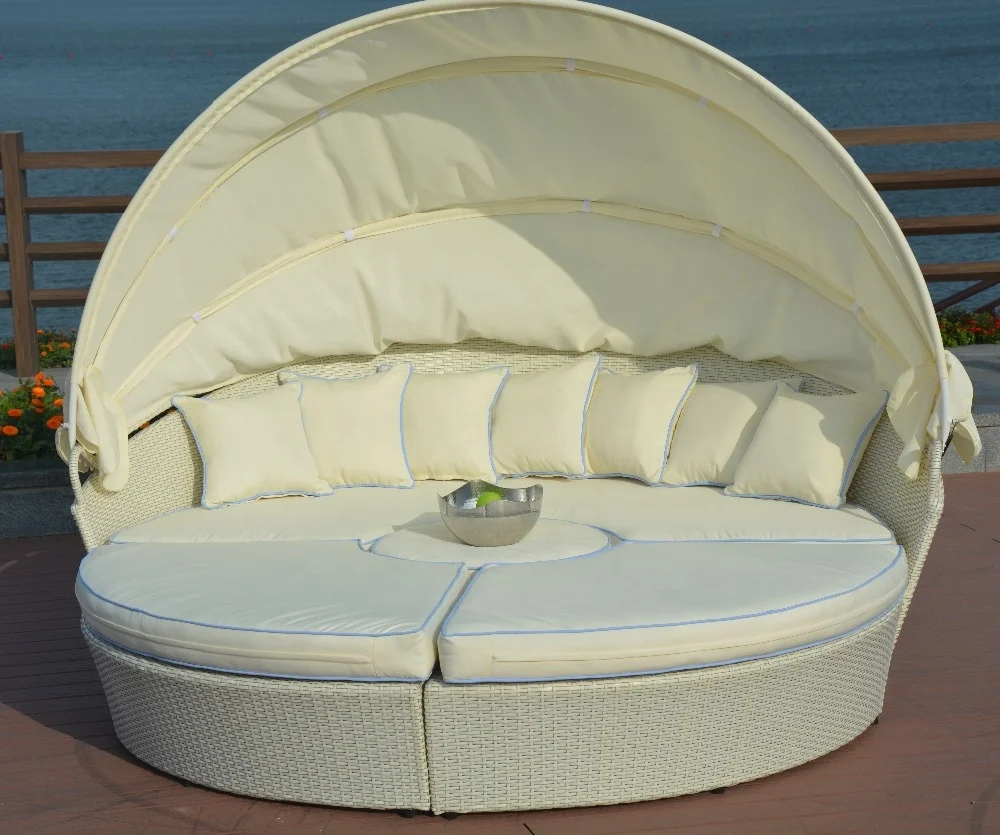Round Sofa Bed Plastic Rattan Weave Outdoor Casual Garden Furniture Daybed with Canopy