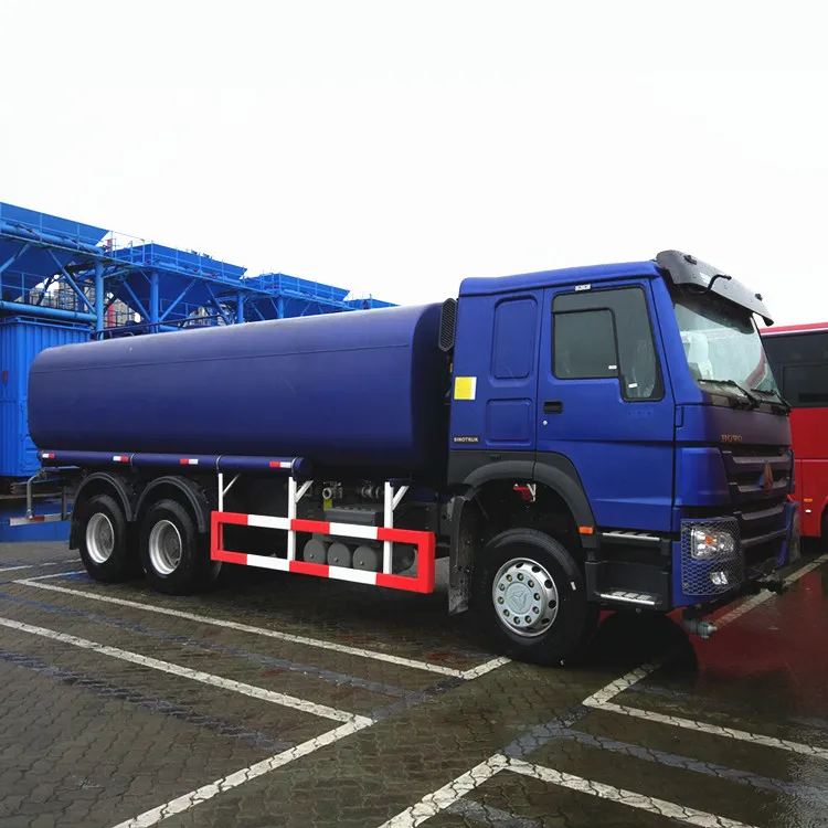 Sinotruk Tank Truck Water Tanker Truck 20000 Liters 6x4 5000 Gallon Diesel 1000-1500nm 251 - 350hp 4600+1350mm 200-300L 21 - 30T
