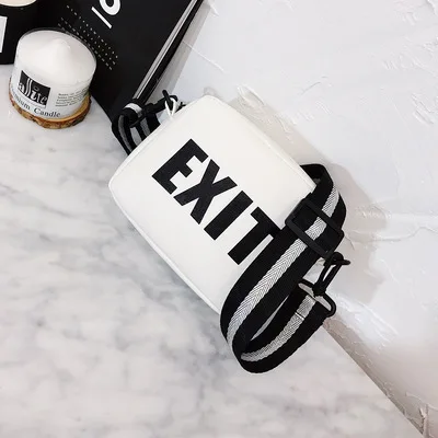 
Custom Letter Sports Casual Small PU Leather Handbag Women Ladies Messenger Bag Shoulder Bag With Wide Shoulder Strap 