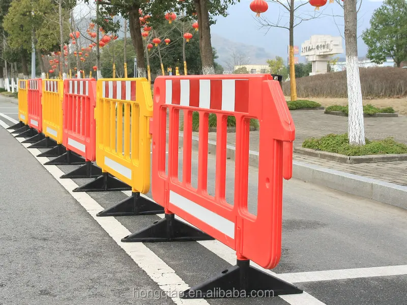 1950mm Yellow Plastic Traffic Fence Barriers