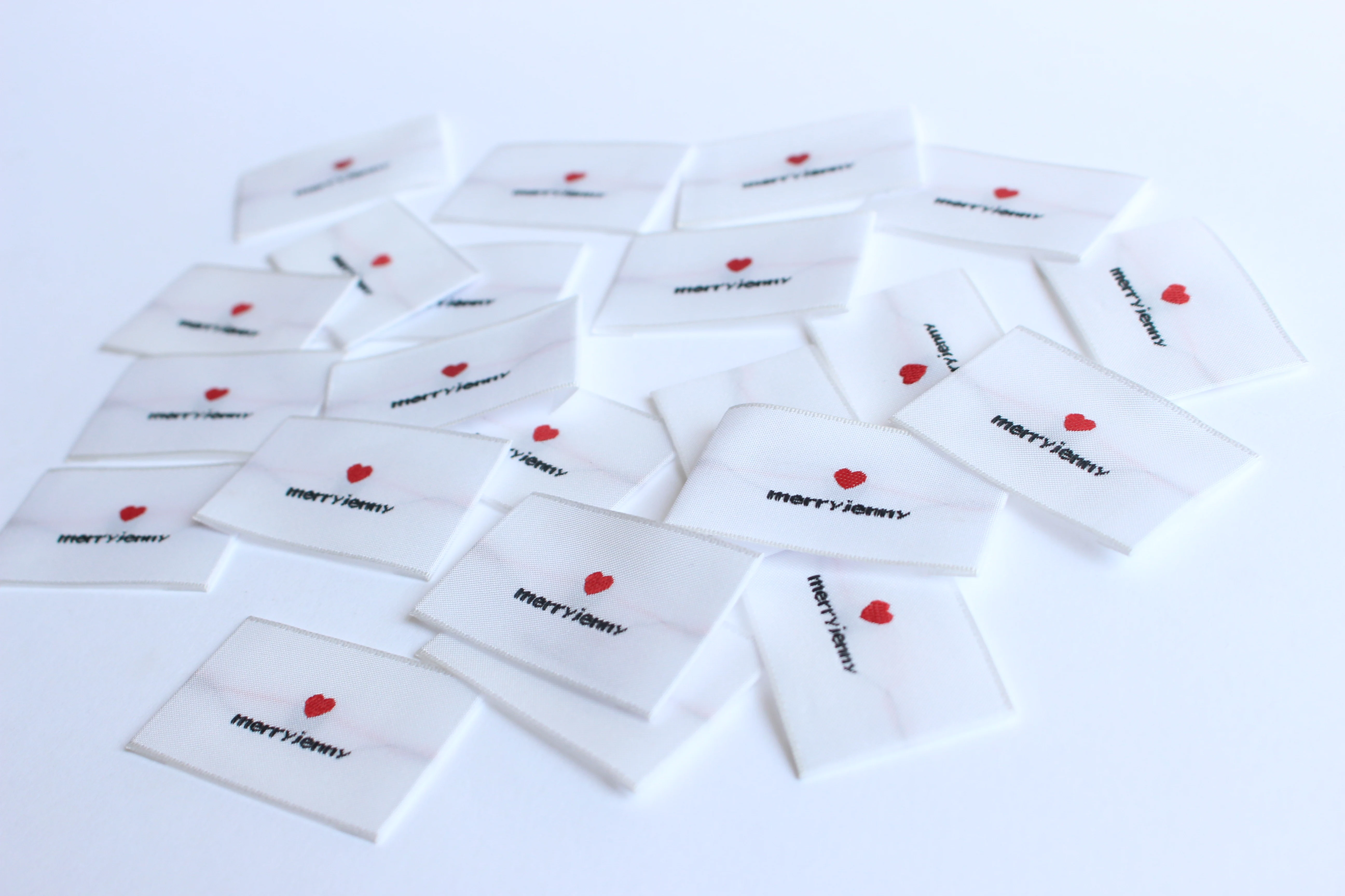 
Print organic size label cotton woven damask satin label size for garment 