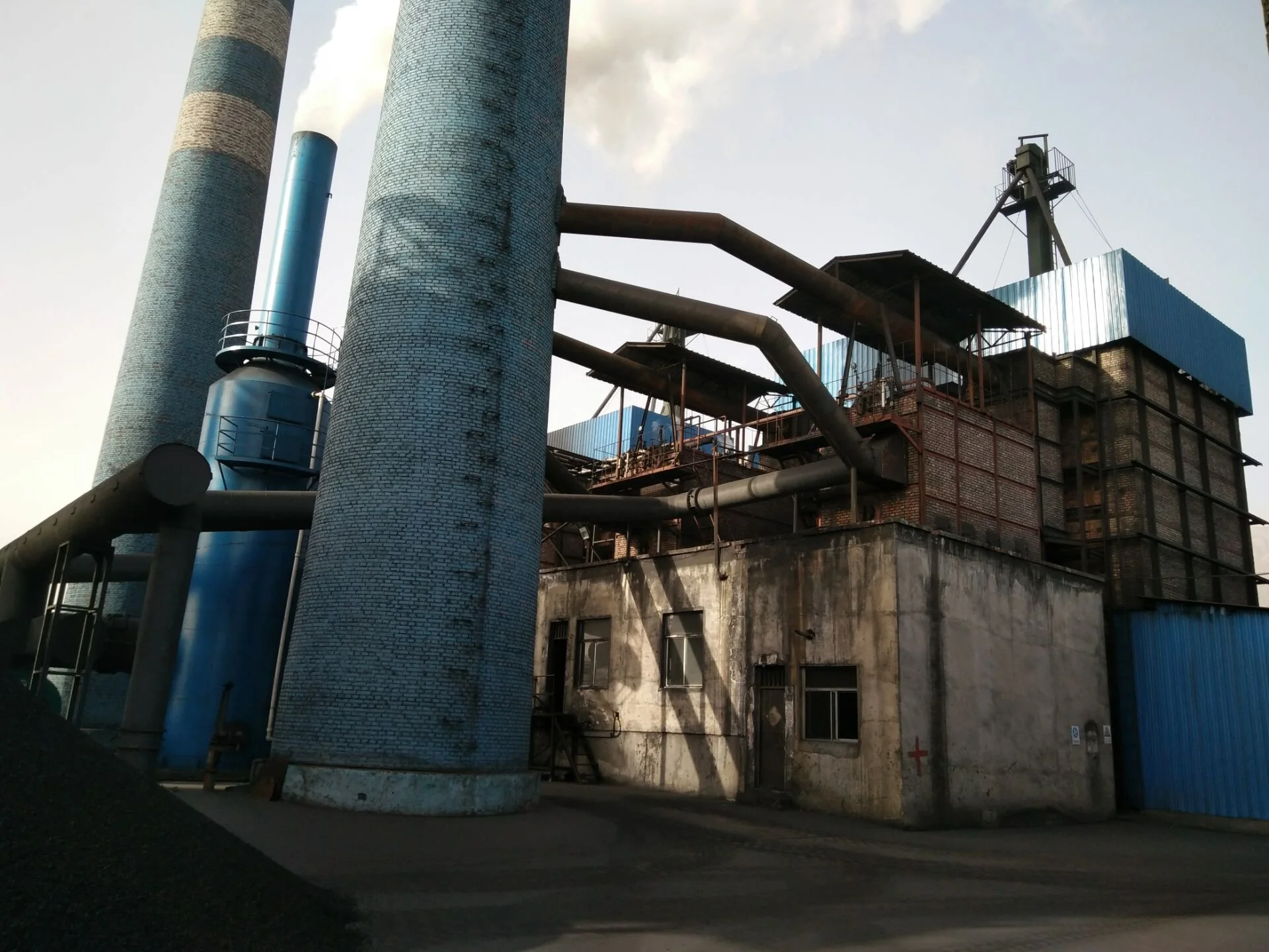 Activated carbon manufacturer supply 6*12 mesh coconut shell  activated carbon for gold extraction