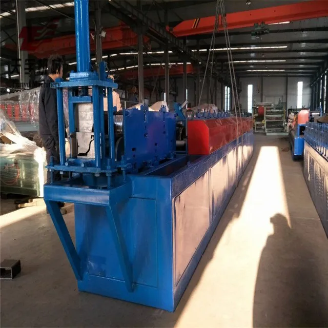 Square downspout roll forming machine rain gutter making machine