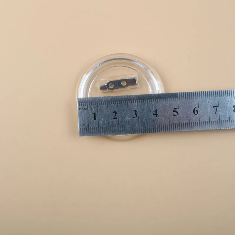 Custom Round Acrylic Plastic Badge With Paper Insert for Token Use Plastic Crafts Product