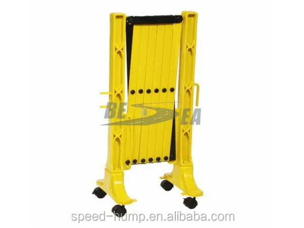 China Factory Yellow Portable Plastic Folding Safety Retractable Fencing