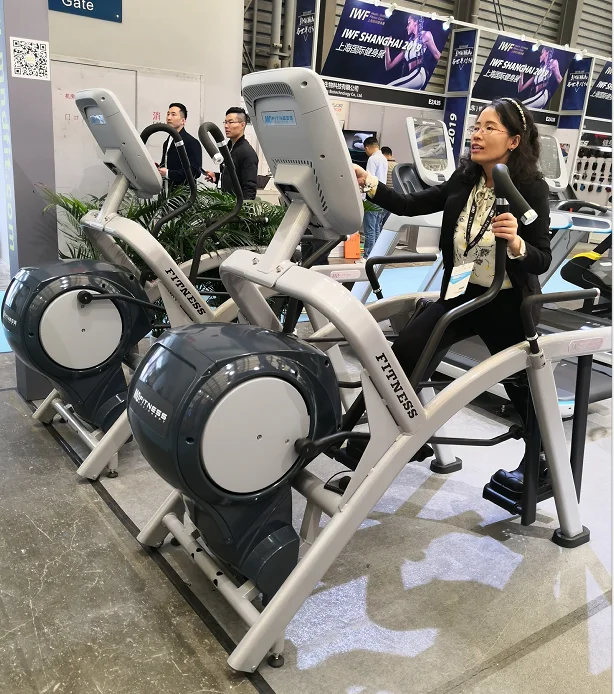 High Quality Fat Burning Commercial Elliptical Bike Cross Trainer MND Gym Equipment Arc Trainer For Exercise