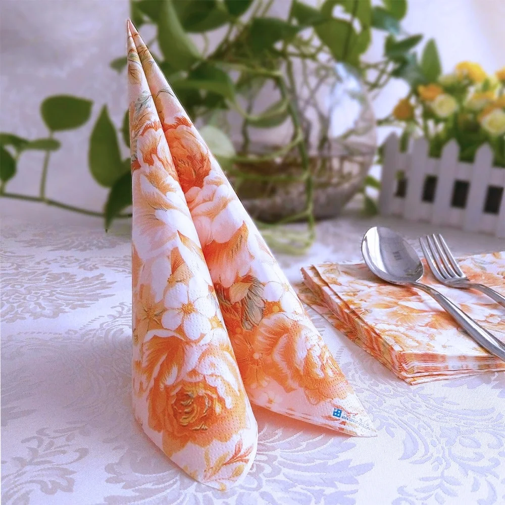 Custom Designed 2-3ply Folded Paper Napkins 20 Pcs/pack OEM ODM Birthday Party Supplies Cocktail Serviettes