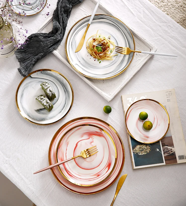 Элегантная Роскошная керамическая тарелка с золотым ободком для свадебного использования с круглым мраморным дизайном