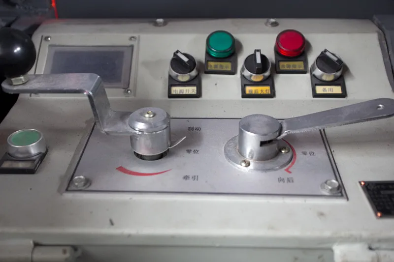 14 тонн контактный электровоз,Рудничный электровоз,Прицепной машина,