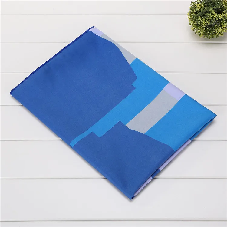 Custom Large Microfibre Beach Towel Blanket Towel Picnic Mat for Kids And Adult Sand Free Beach Towel