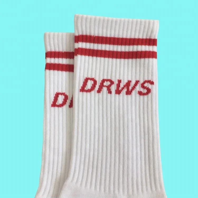DRWS 2 пары мужские спортивные баскетбольные теннисные мягкие быстросохнущие короткие носки 2 размера красная/черная полоса