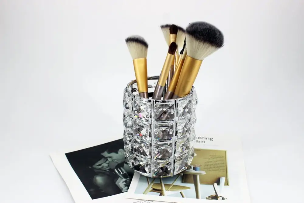 Crystal makeup brush holder Diamond Rhinestone Nail Art brush Rest case