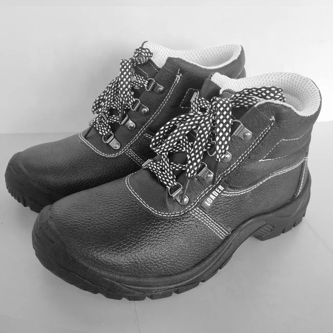 
Yulan SS131C Leather Upper Material and Unisex Gender PU Sole steel toe safety shoes 