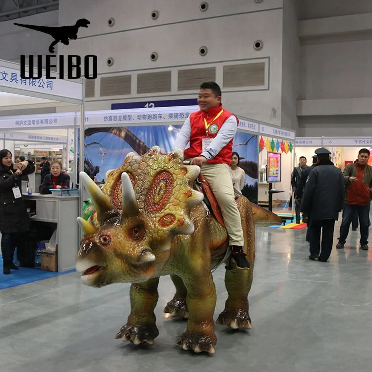 Animatronic dinosaur simulation triceratops robotic dinosaur ride