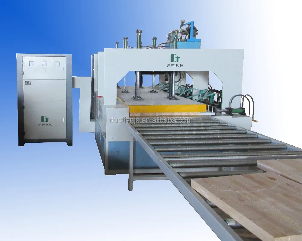 wood pallet making machine/Engineers available to service machinery overseas
