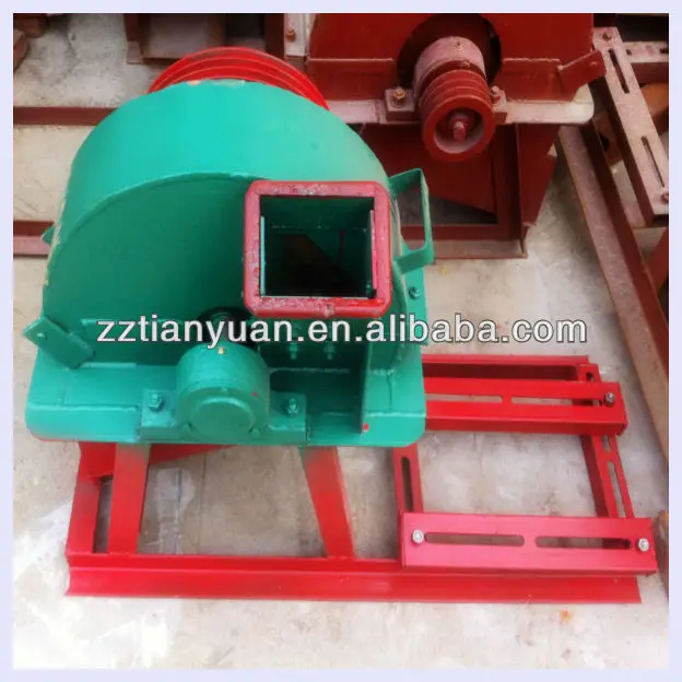 grinding wood chips to sawdust machine