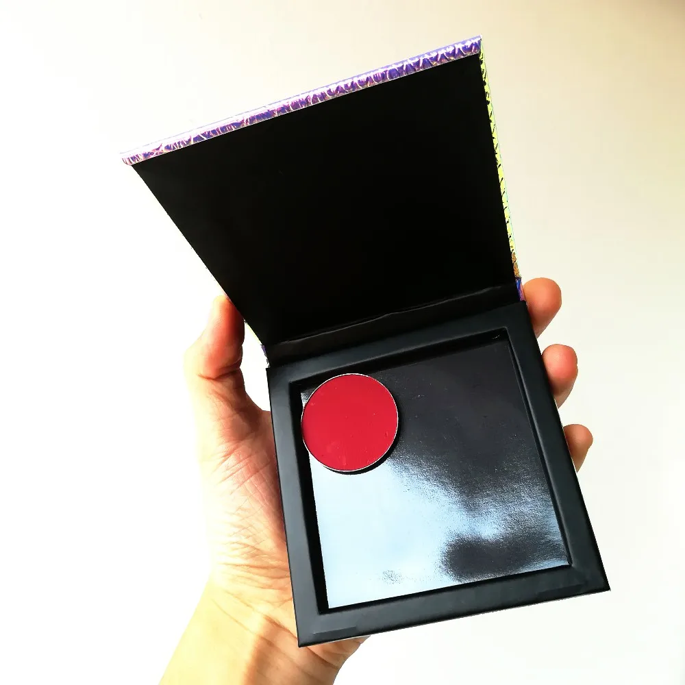 Hot Sell Custom Logo Empty Makeup Colorful Magnetic Palette