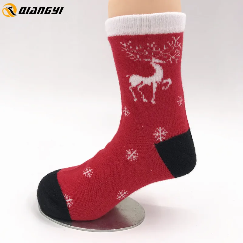Wholesale Knitted 3D Cool Cotton Kids Christmas Stockings Socks