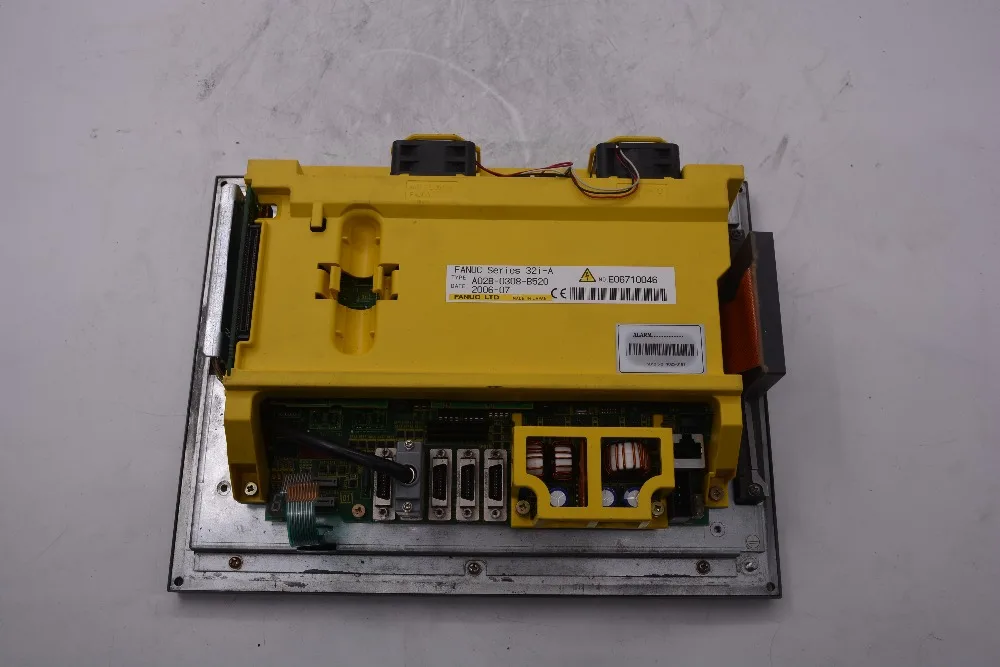 Японский оригинальный блок системы fanuc контроллер ЧПУ 32i-A A02B-0308-B520
