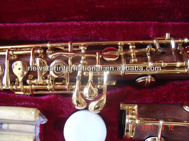  Гобой с позолоченными ключами из розового дерева