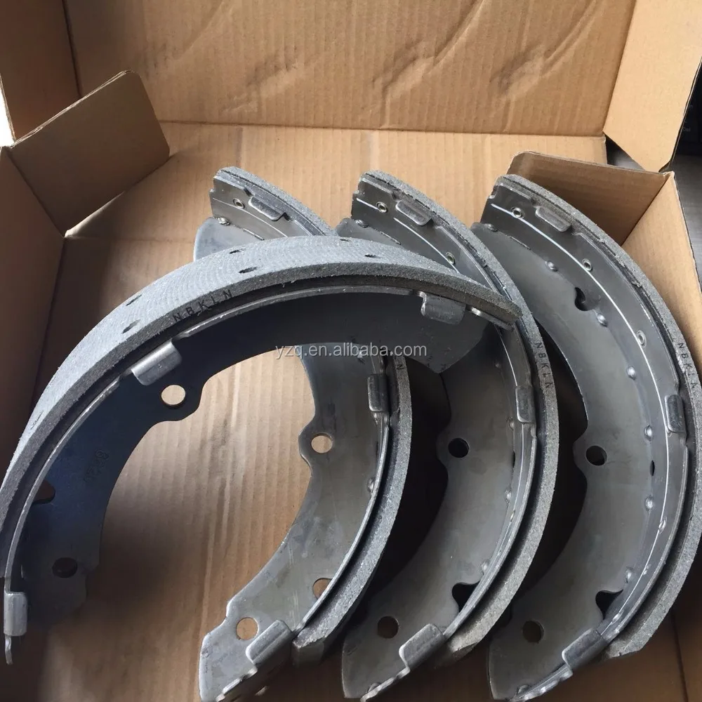 Rear brake shoes for COASTER 04495-36180