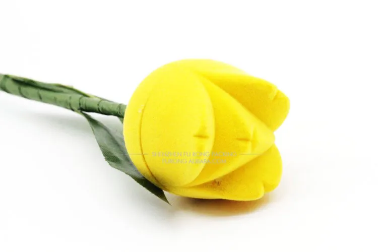 Unique shape piano black championship yellow velvet rose ring box