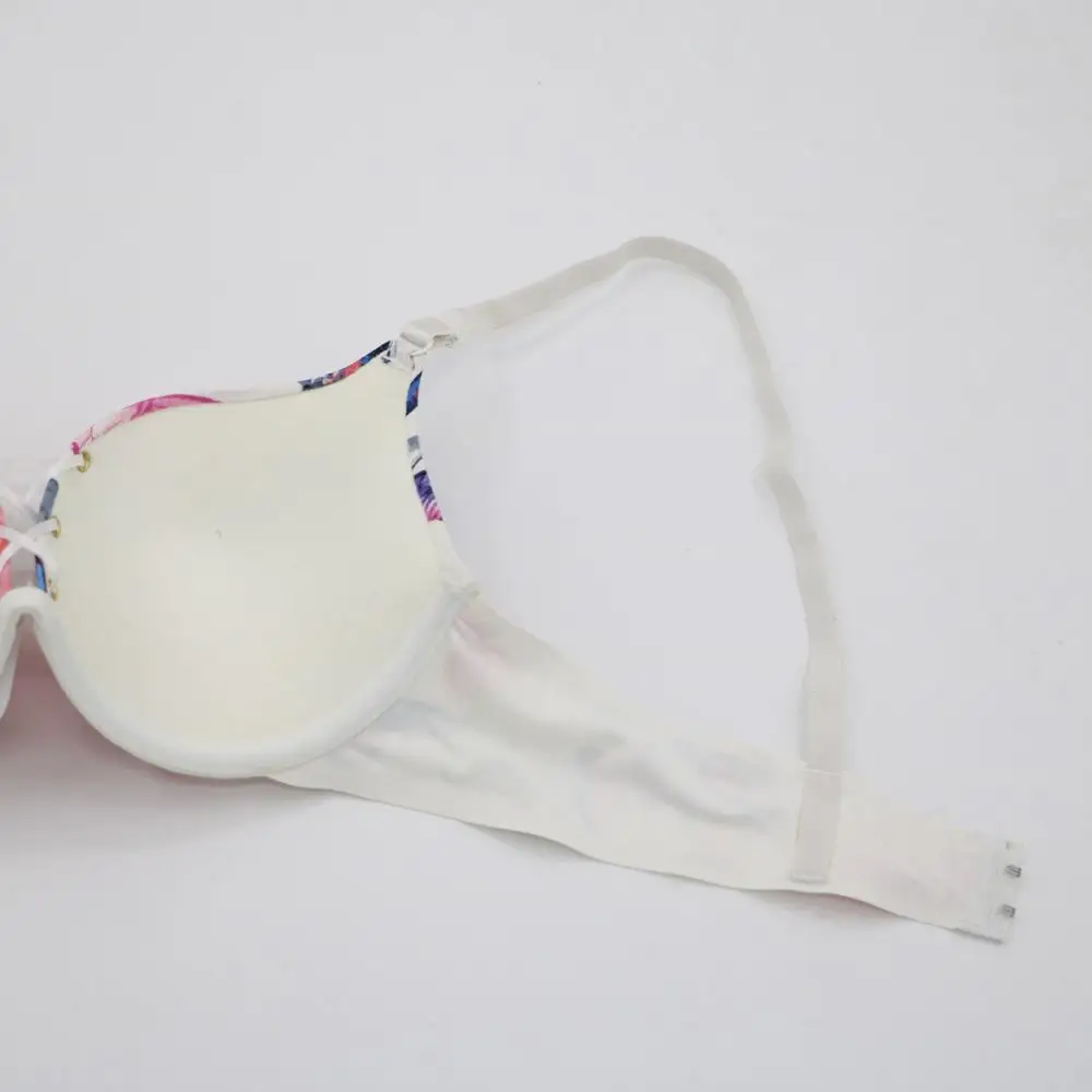 
Beautiful print seamless bonded bra 