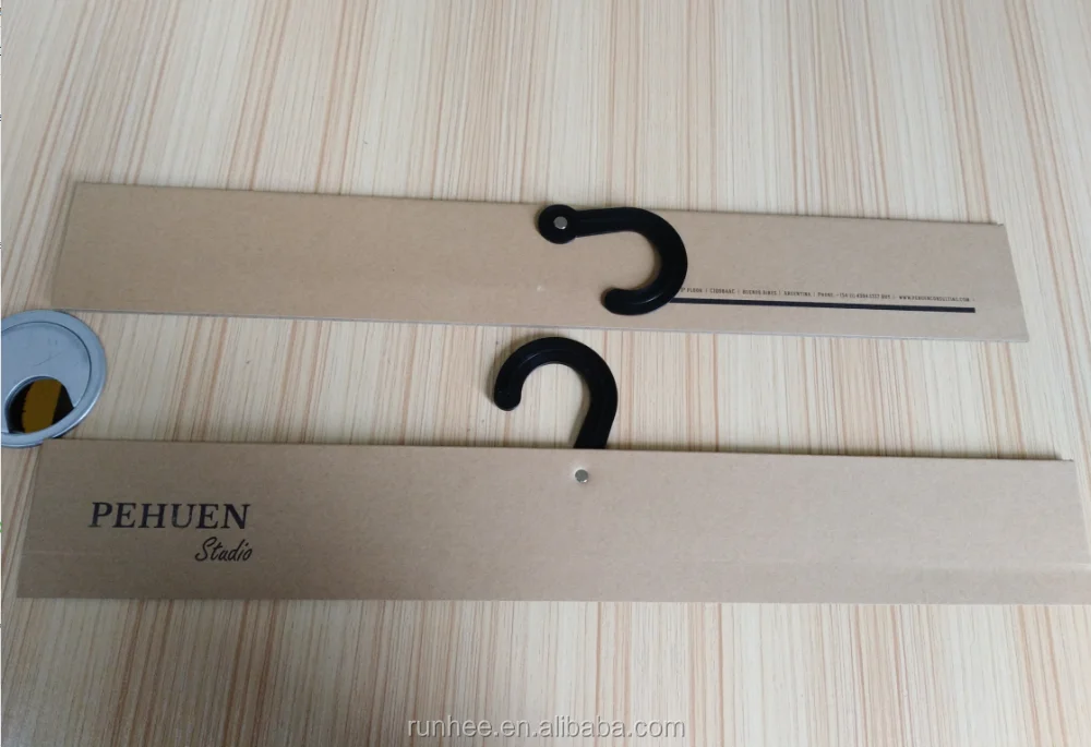 
FSC custom logo plastic hook paper cardboard fabric textile hanger / hanger for fabric sample with plastic hook 