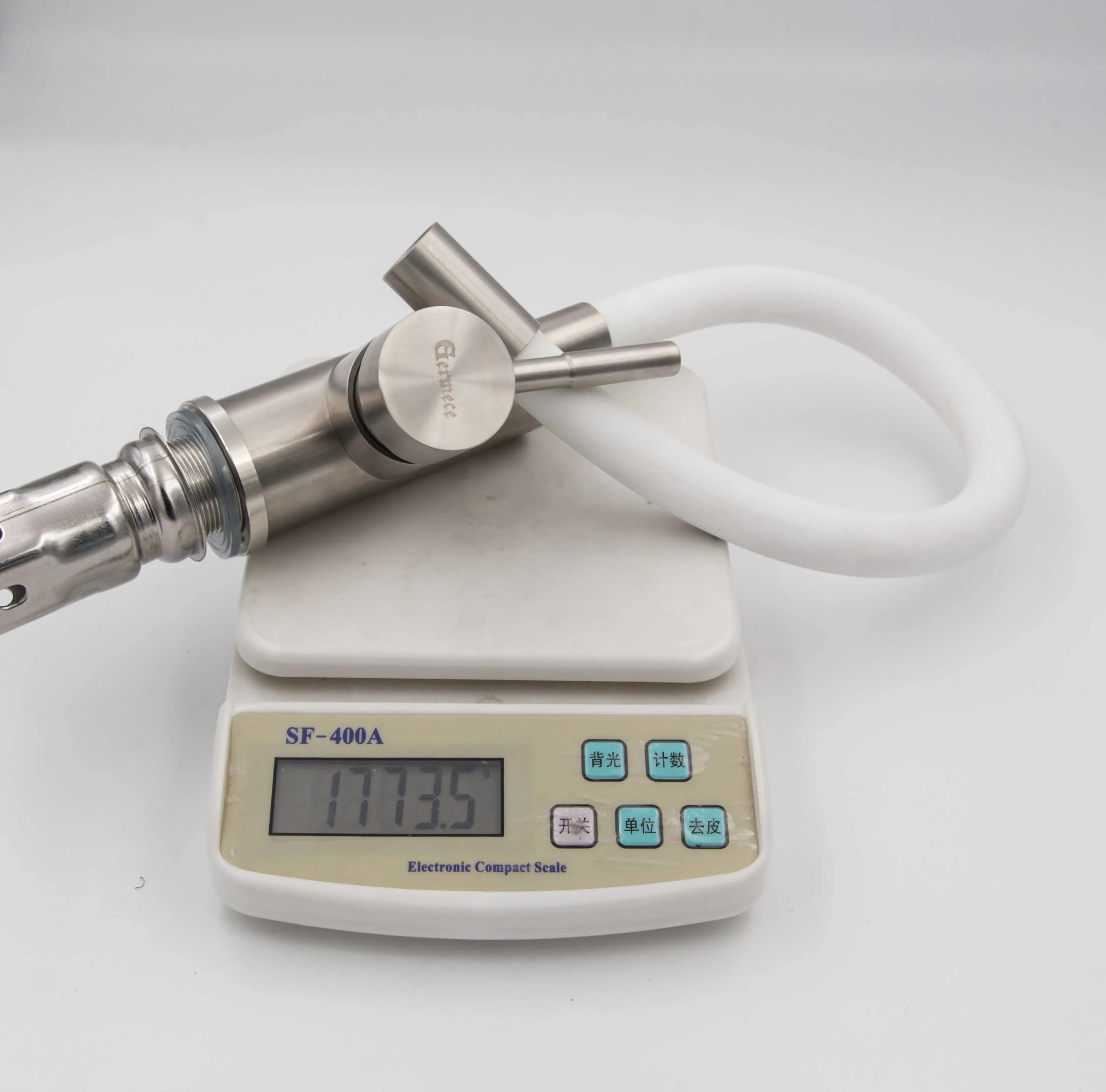 
Well Design 304 Stainless Steel Kitchen Sink Faucet 360 Degree Rotation Flexible Faucets Mixers Taps 