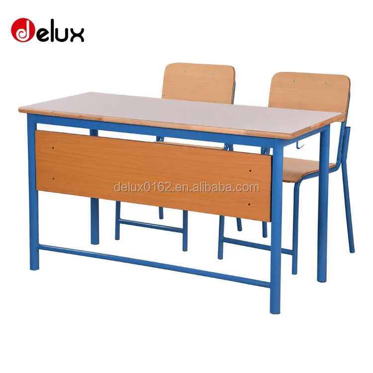  Стол и стулья A1207 из массива дерева для студентов