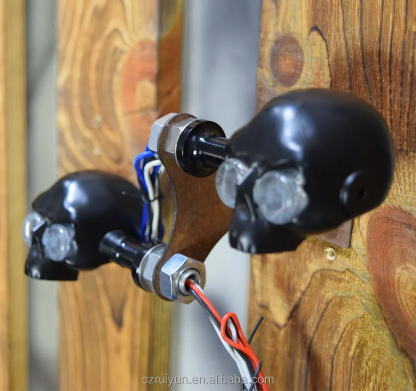 
motorcycle skull signals skull light skull indicator fit for harley turn light 