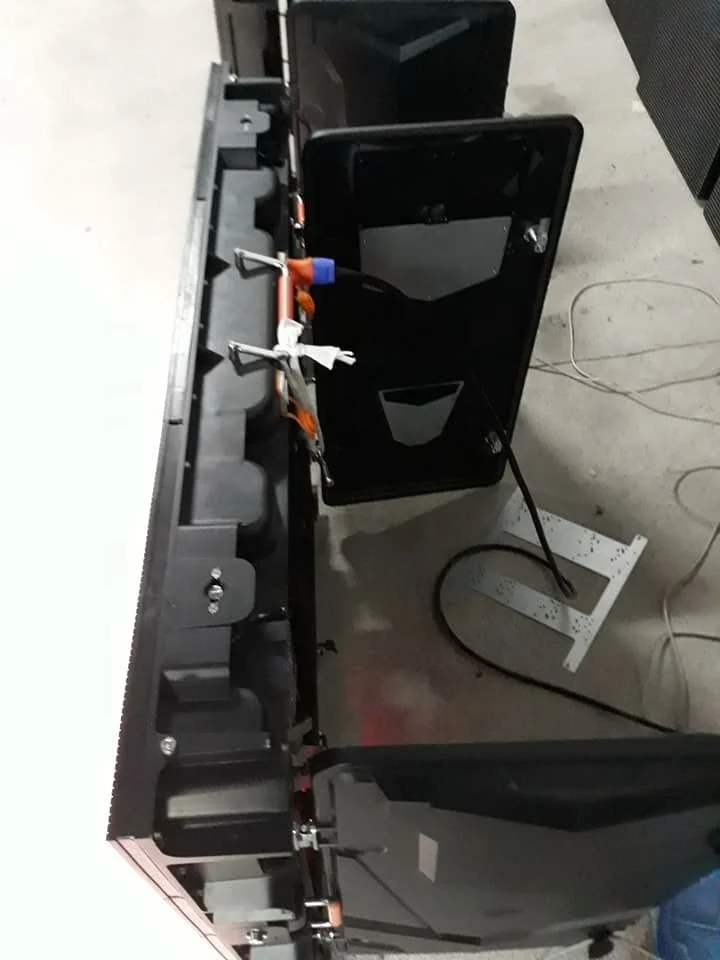 Best price p10 640*640mm 960*960mm indoor die-case aluminum cabinets promotional advertising video led display board