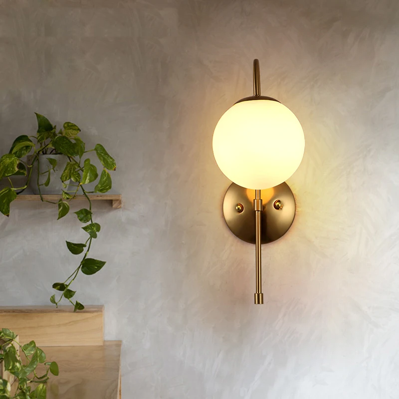 Nordic modern Antique Wall Lamp Classic Gold Wall Sconce Restaurant Globe Wall Sconce
