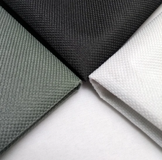 600 нейлоновая полиэфирная ткань Denier Оксфорд из полиэстера под заказ для одежды