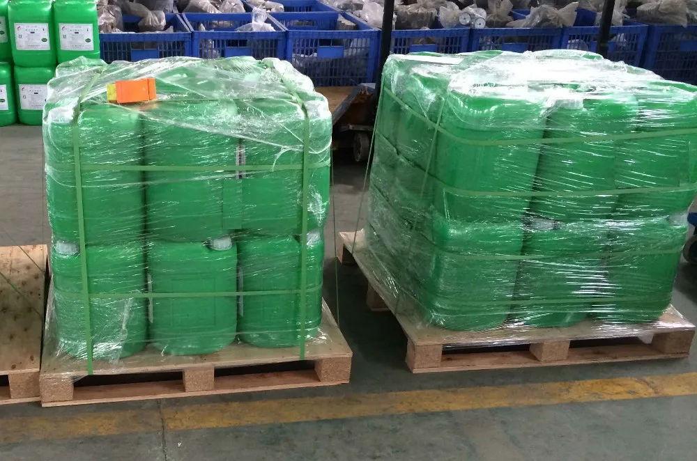 Chemical degreasing solvent for copper surface treatment