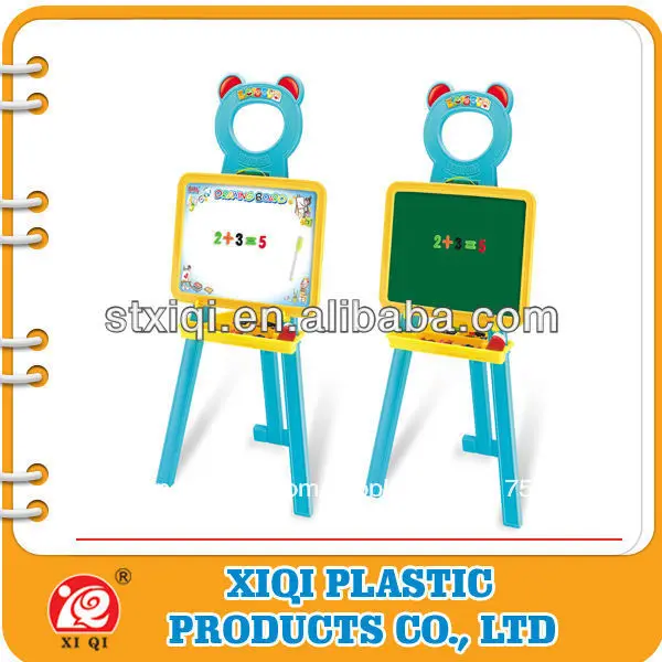 new type environmental plastic easel for baby whit manget letter meow chaik xq3-24860