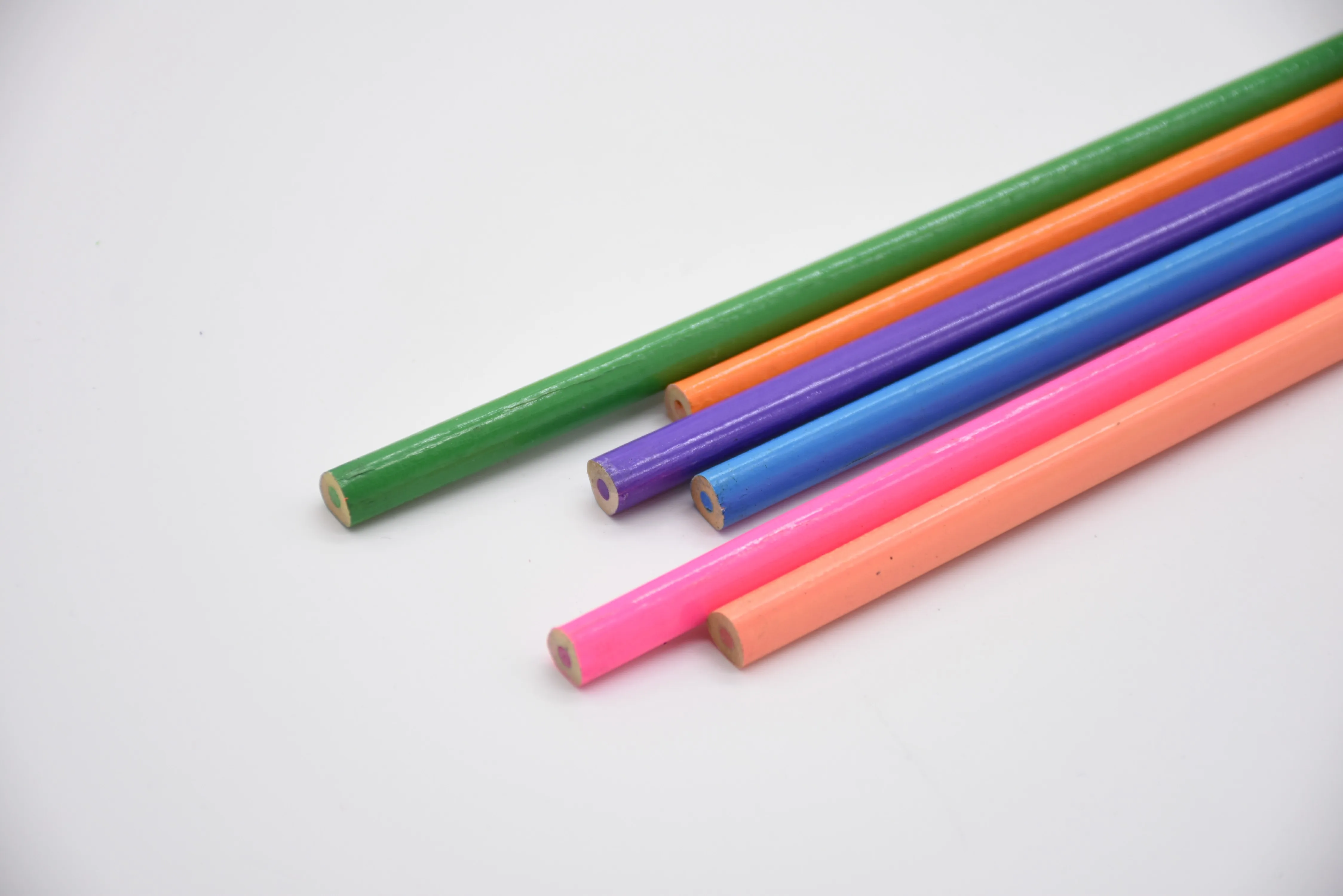 Chinese Ecofriendly color Cheap Bulk Raw Wood Students Pencil for art projects