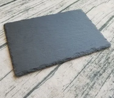 Прямоугольная плита для сыра из черного шифера