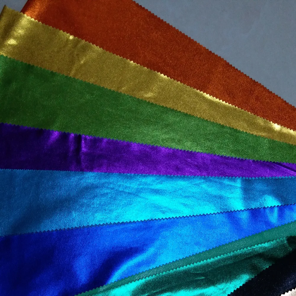 Оптовая продажа Рождественская пряжа окрашенная тканая Золотая Серебряная блестящая металлическая ткань с люрексом для флагов