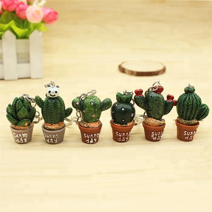 Simulation plant keychain Cute Resin Cactus keyring Green plant pendant