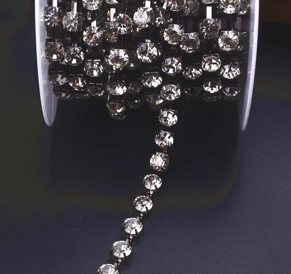 Shininglife Brand High Quality Rhinestone Trim SS38 8mm Gun Color Base Cup Chain Clear Stones