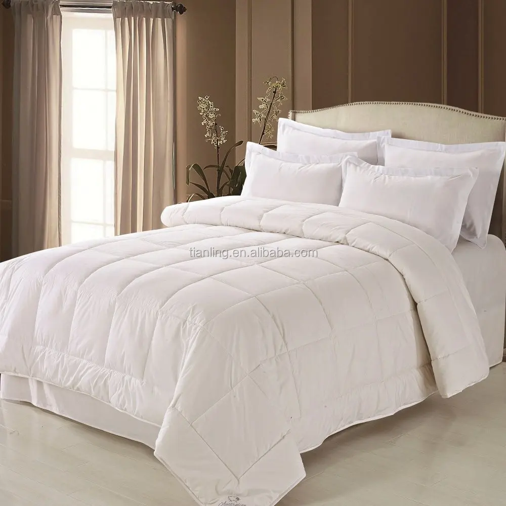 
Thin Super Soft Microfiber or Feather Filling Quilt Spring and Autumn Quilt Made in China 