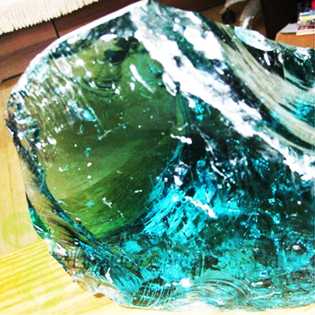 wholesale blue Glass Rocks For Garden Landscaping