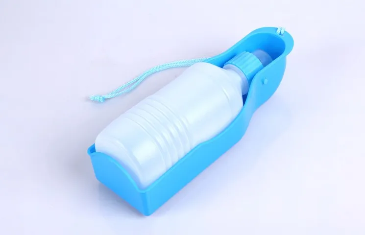 Hotstyle wholesale dog feeding portable water bottle