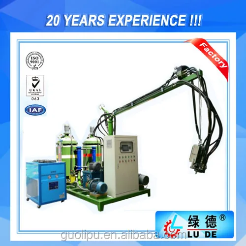 Инженеры службы машин за рубежом pu пены литьевая машина