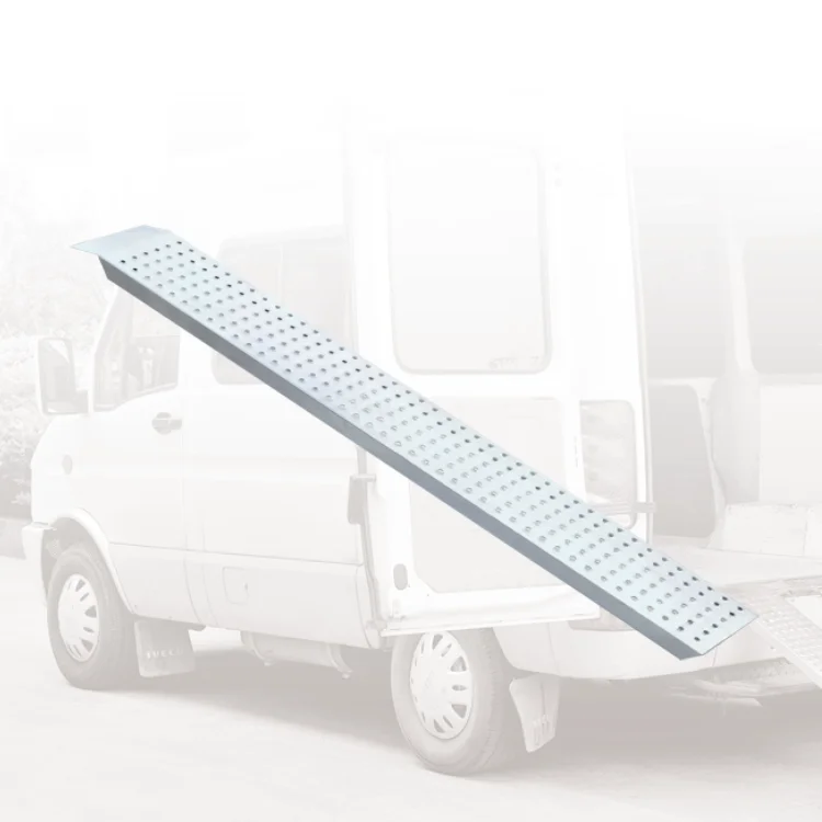 
2 PCS Heavy Duty Galvanized Steel Loading Ramps For Cars 1.6m Length 