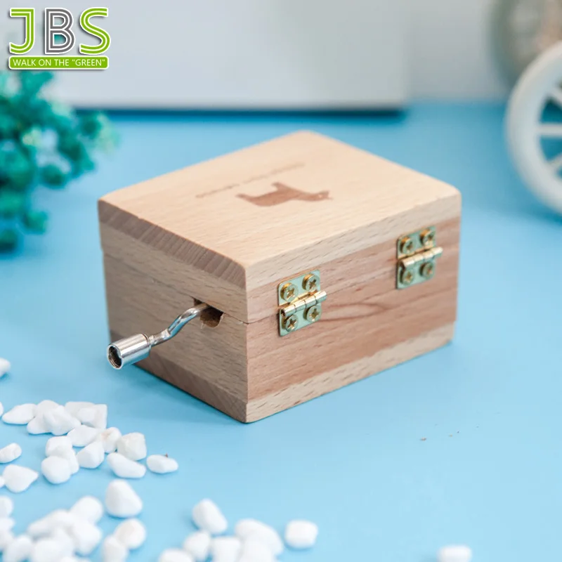 Wooden Music Box Hand Crank Classic Old Fashion Gift for Friends