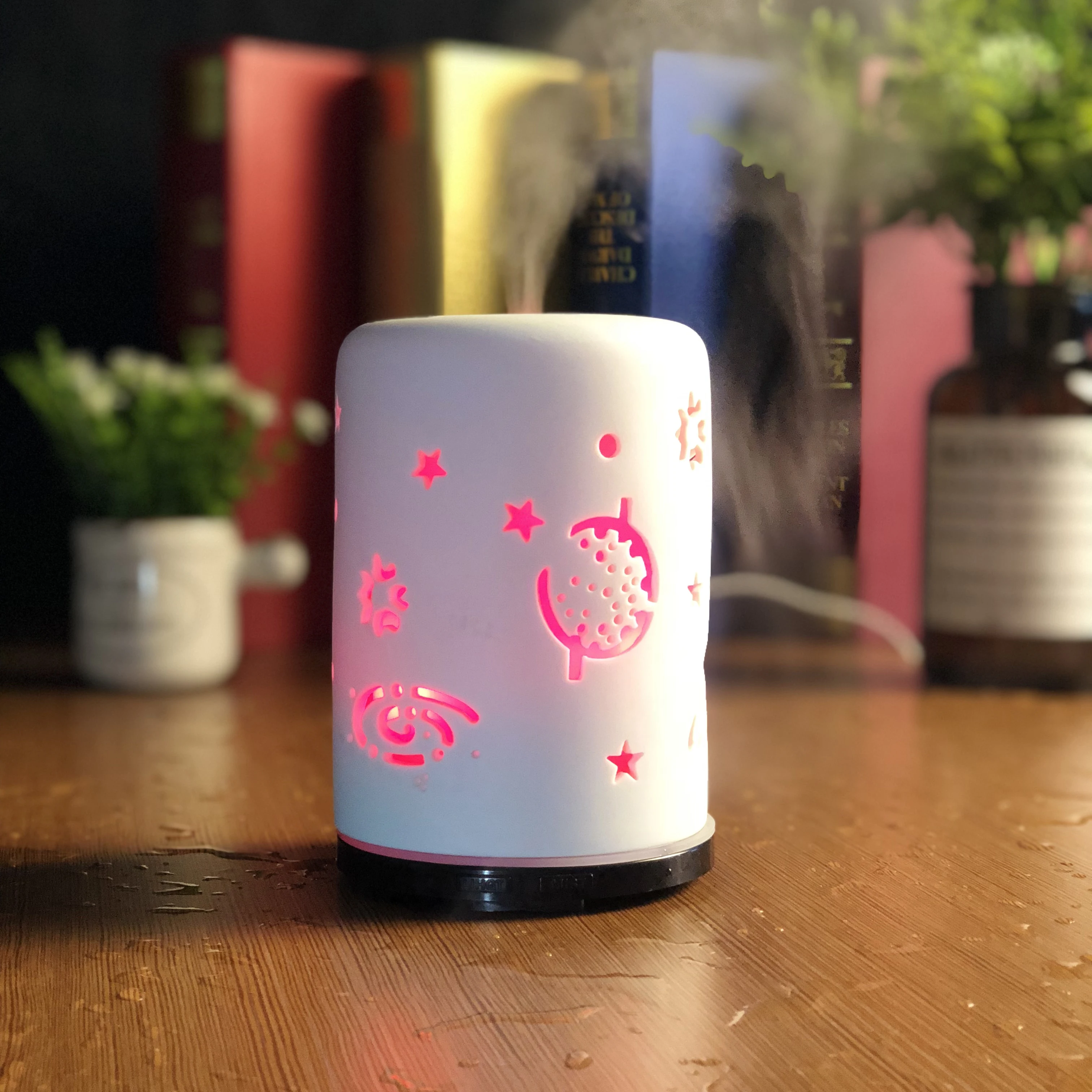 New design elegant 120ml easy home ceramic diffuser humidifier essential oil aroma diffuser