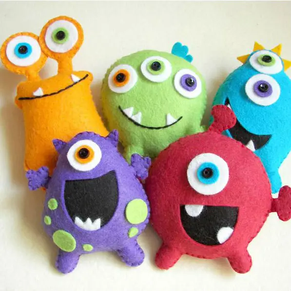 2019 hot sale  handmade felt toys  die cut felt toy  soft cute monster plush toy